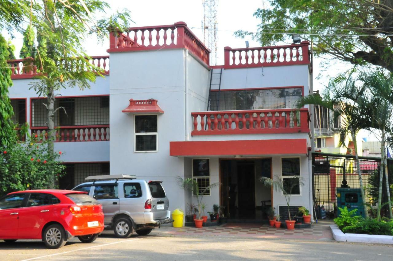 Kstdc Hotel Mayura Velapuri Belur Belur  Εξωτερικό φωτογραφία